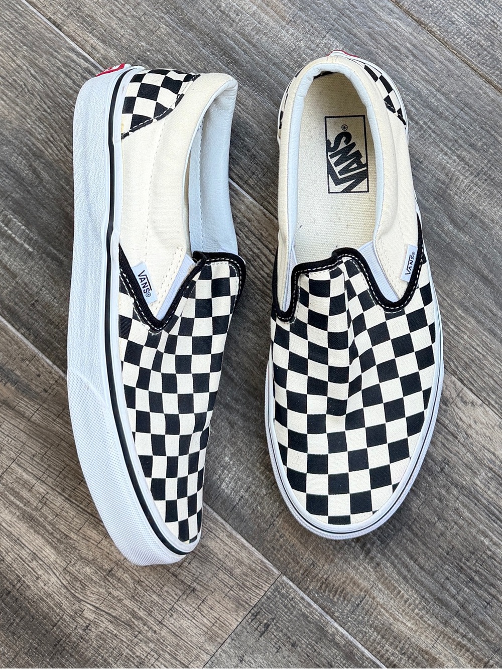 Vans slip on checkered shoes 8.5 10